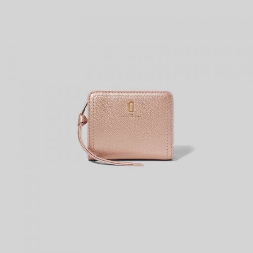 Marc Jacobs - The Softshot Pearlized Mini Compact Wallet