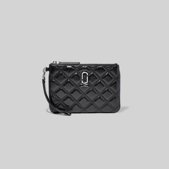 Marc Jacobs - The Quilted Softshot Wristlet - Click Image to Close
