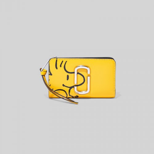 Marc Jacobs - Peanuts x Marc Jacobs The Snapshot Compact Wallet