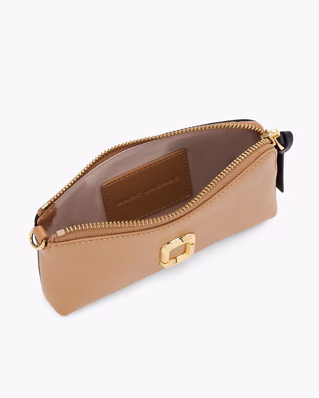 The Snapshot Wristlet - image 3