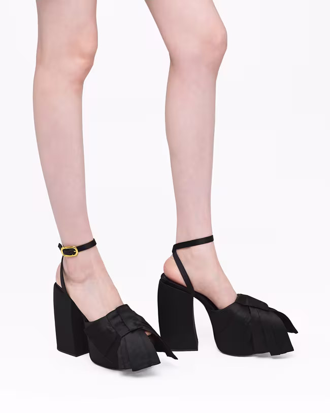 The Bow Platform Heel - image 2