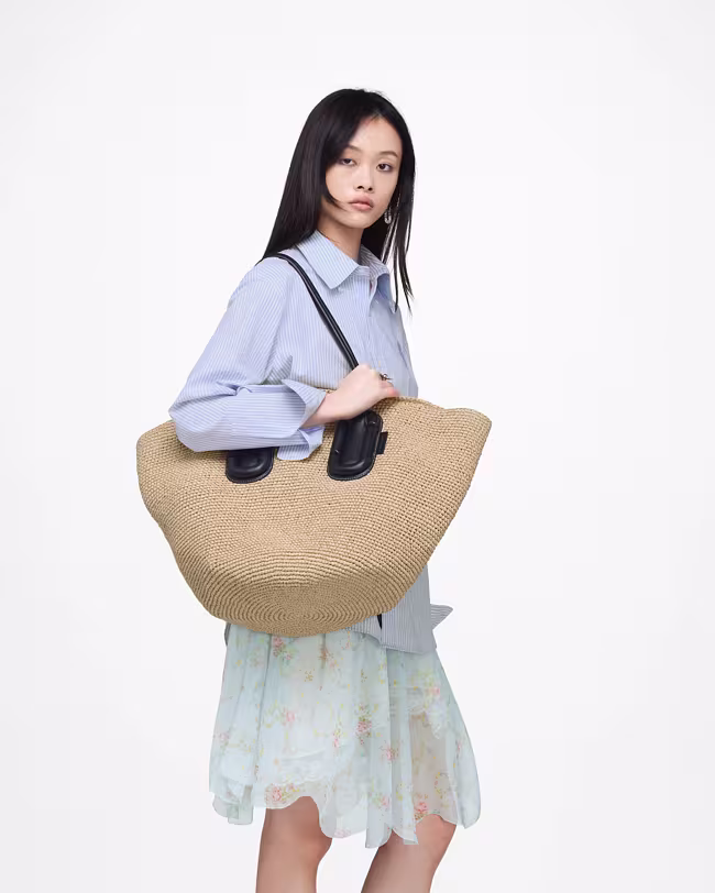 Babe Tote In Woven - image 2