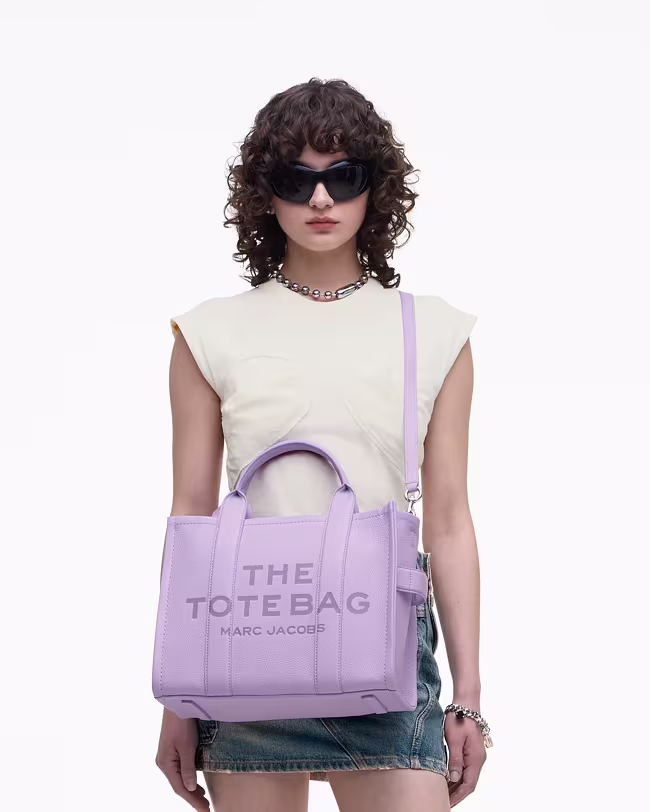 The Leather Medium Tote Bag - image 2